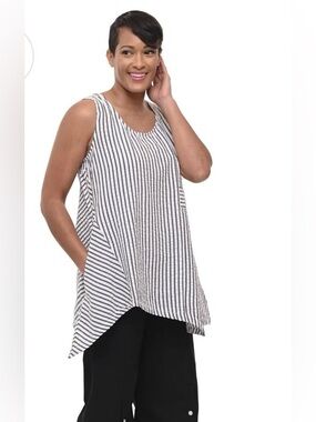 Tulip Siesta Tunic Top In Murphy Seersucker Stripe